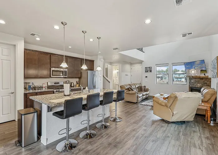 Our Happy Place Minutes To Downtown Nau Brand New * Flagstaff