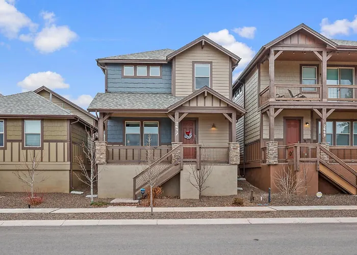 Our Happy Place Minutes To Downtown Nau Brand New Holiday home *