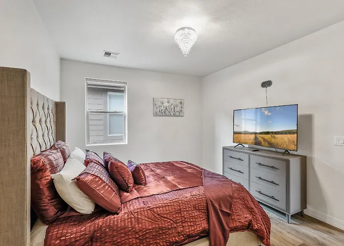 Our Happy Place Minutes To Downtown Nau Brand New Holiday home *